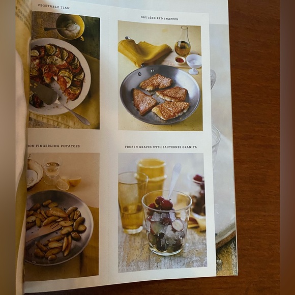 Set of 4 2007 Martha Stewart Living Magazines - Picture 6 of 6